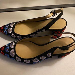 Ann Taylor 6.5M Floral Heels